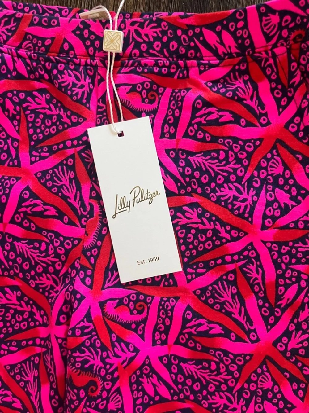 Lilly Pulitzer Mini Mallie Terry Pant in Passion Fruit Pink Star Searching Sz M